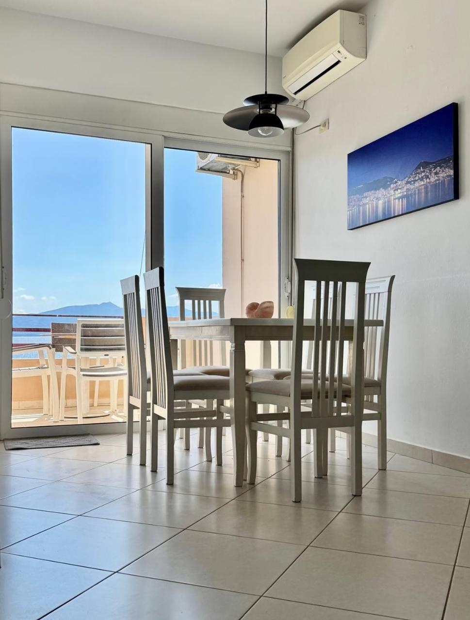 Del Mar Sea View Apartment Sarandë Esterno foto