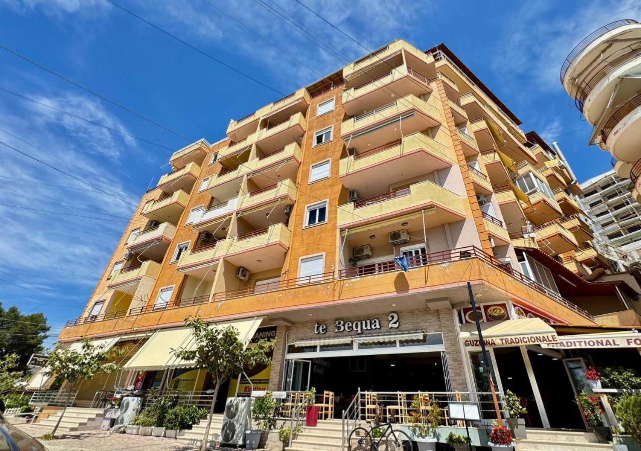 Del Mar Sea View Apartment Sarandë Esterno foto