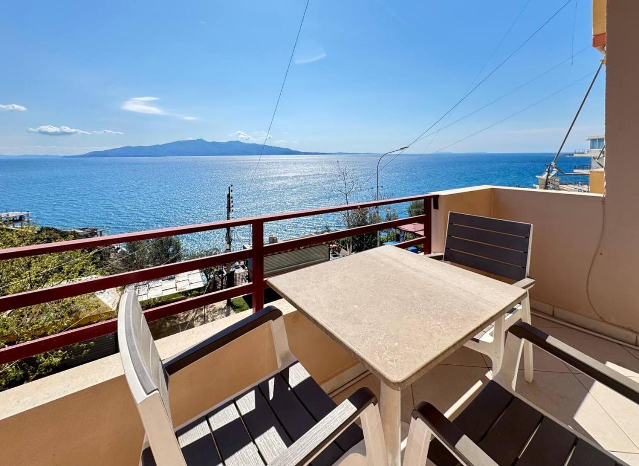 Del Mar Sea View Apartment Sarandë Esterno foto